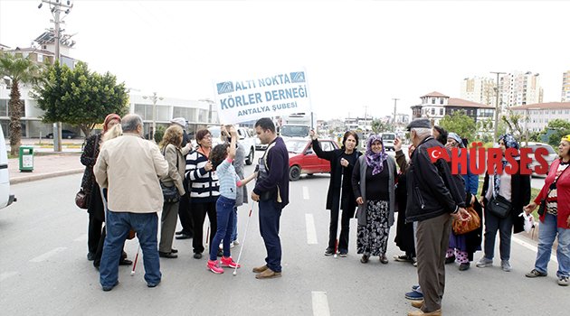 ARKADAŞLARI İÇİN EYLEM YAPTILAR