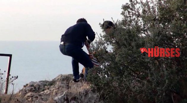 ATLAYAN KIZI HAVADA KAPTI