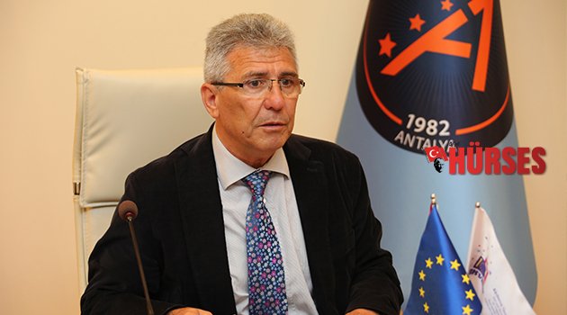 AÜ’DE AVRUPA GÜNÜ PANELİ