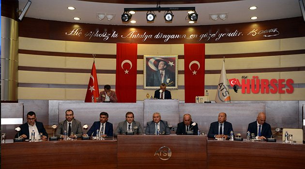 “AVM’LER KENT İÇİNDE OLABİLİR”