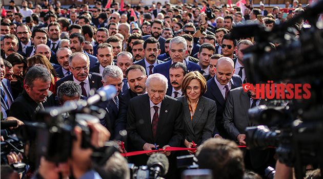 Bahçeli partisinin il binasının açılışını yaptı