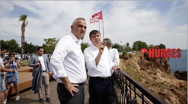 Bakan Ersoy sahili gezdi
