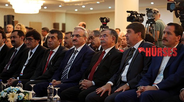 BAKAN YILMAZ: ÇIRAKLIK ZORUNLU EĞİTİME DAHİL OLACAK