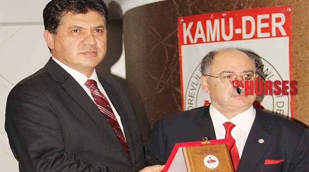 BAŞKAN GÜL'E ÖDÜL