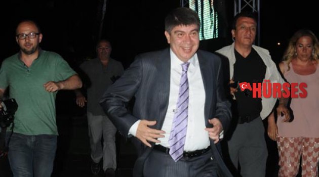 BAŞKAN NEREYE KOŞUYOR?