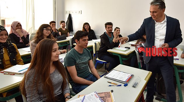 BAŞKAN UYSAL GENÇLERLE