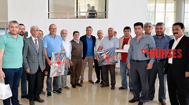 BAŞKAN UYSAL, VATANDAŞLA GÖRÜŞTÜ