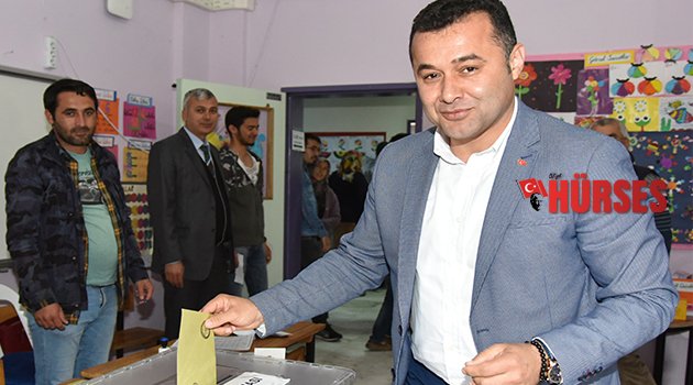 BAŞKAN YÜCEL OYUNU KULLANDI