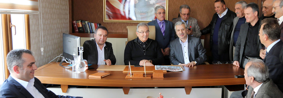 Baykal Kadınlara Destek Verdi