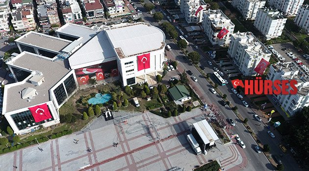 Bayrak çağrısına Antalya'dan destek