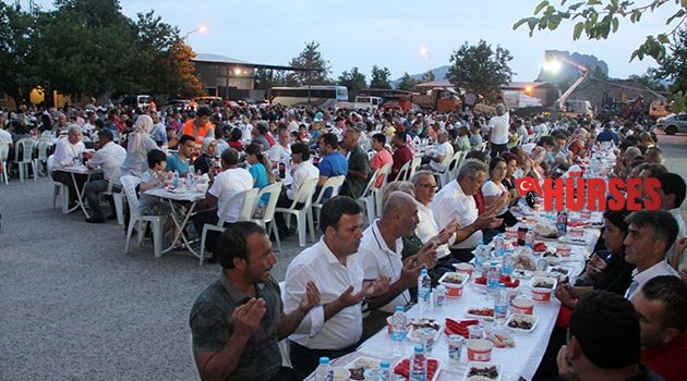 Belediye personeline iftar