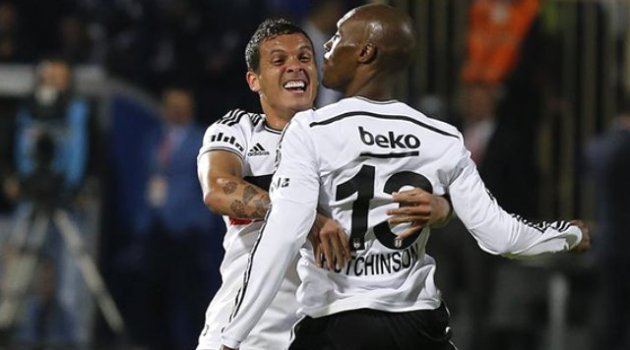 Beşiktaş Kardemir Karabükspor'u 2-1 Yendi
