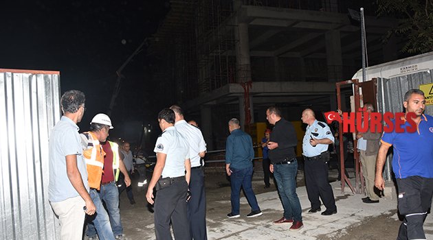 Beton dökülürken iskele çöktü