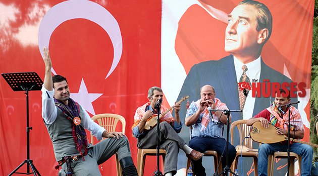 Bezirgan Yaylası'nda türkü şöleni