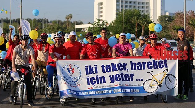 BİSİKLET TUTKUNLARI PEDAL ÇEVİRDİ