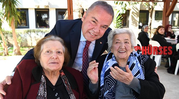 BÖCEK’TEN HUZUREVİNE ZİYARET
