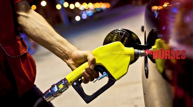 BU GECE MOTORİNE VE BENZİNE ZAM GELİYOR