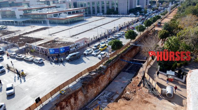 BÜYÜKŞEHİR ÇALIŞIYOR
