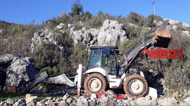 Çaldı, boyadı, satmaya kalkıştı