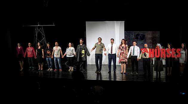 ‘ÇALIŞAN SAHNESİ’ İLK KEZ SAHNEDE