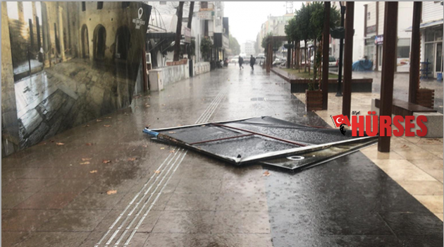 Çatıdan düşen adam hayatını kaybetti