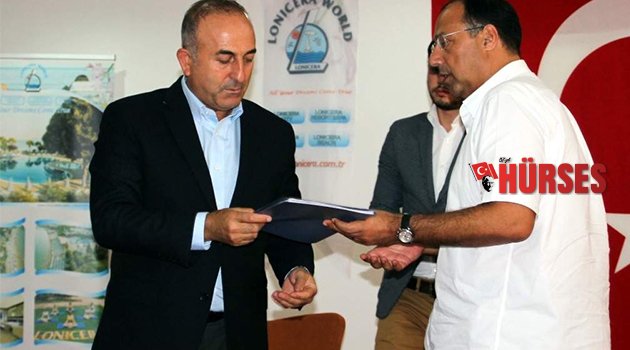 ÇAVUŞOĞLU TURİZMCİLERLE GÖRÜŞTÜ