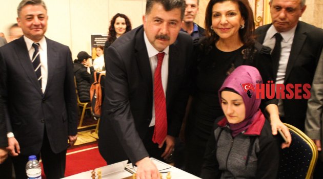 CEPHANECİ KADINLAR GÜNÜ’Nİ KUTLADI