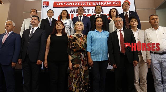 CHP adaylarını tanıttı