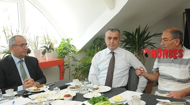 CHP’DE HERKES KURALA UYACAK