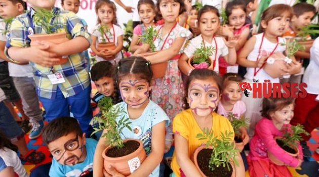 ÇİÇEK FESTİVALİ ÇOCUKLARLA BAŞLADI