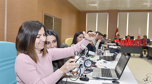Çocuklar robot yapmayı öğrenecek