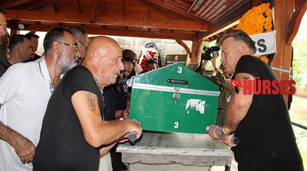 Coşkun, kızını toprağa verdi