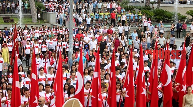 Coşkuyla kutladık