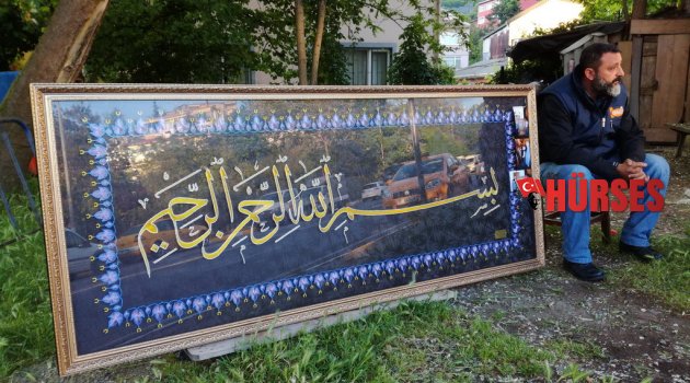 CUMHURBAŞKANI’NI BEKLİYOR