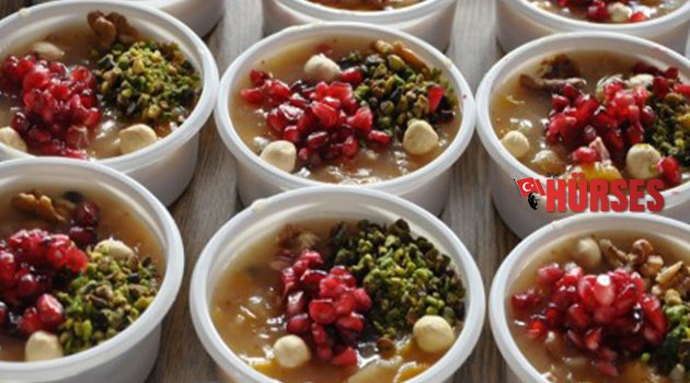 Cumhurbaşkanlığı aşure dağıttı