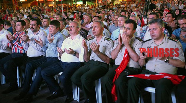 DEMOKRASİ NÖBETLERİ SONA ERDİ