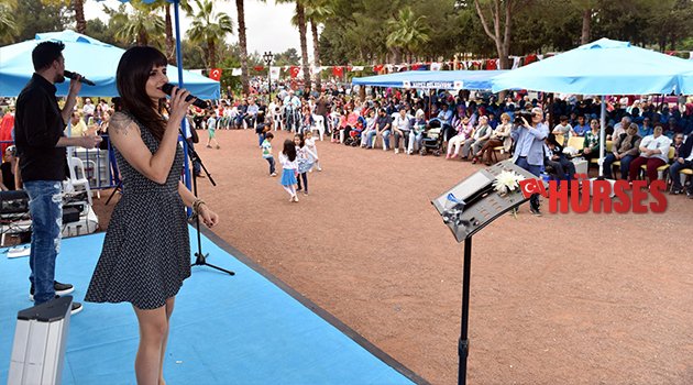 DOKUMA ŞENLENDİ