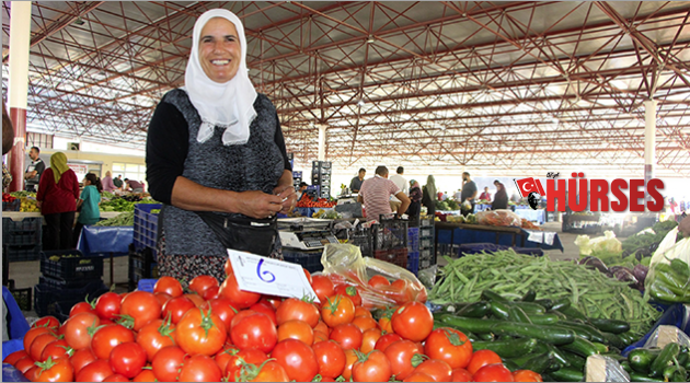 Domatesin fiyatı ilk kez düştü