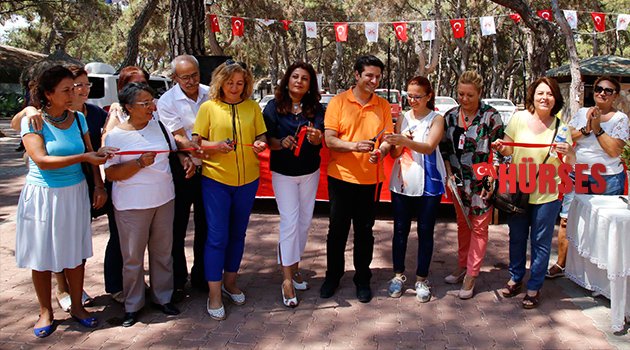 DÖŞEMEALTI BELEDİYESİ'NDEN KADIN GİRİŞİMCİLERE DESTEK
