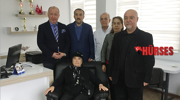 Döşemealtı’ndaki Okullara diş seti