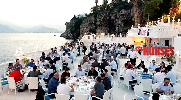 DÖSİAD iftarda buluşturdu