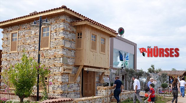 DÜĞMELİ EV'E EXPO'DAN ÖDÜL
