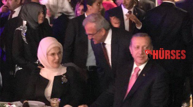 DÜĞÜNDE BULUŞTULAR