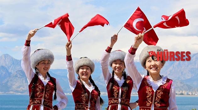 Dünya çocukları Antalya’da