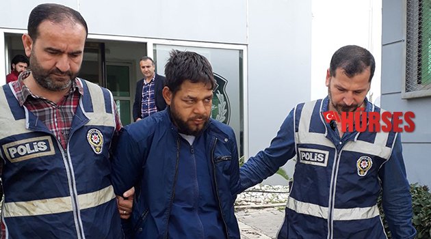 Duvarı kırıp hırsızlık yaptı
