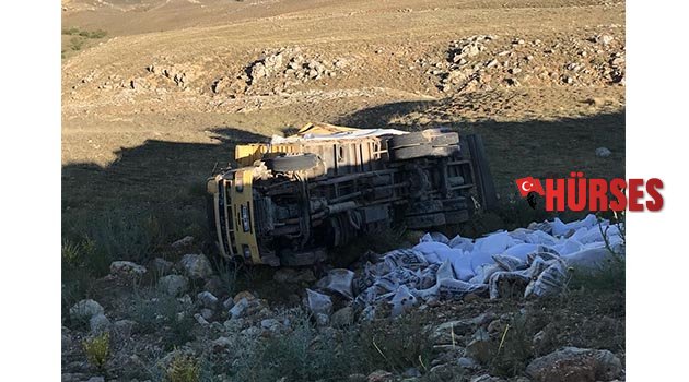 Elmalı'da kaza: 3 yaralı