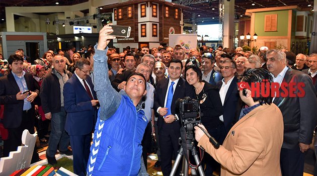 EN İYİ STANT ÖDÜLÜ KEPEZ’İN