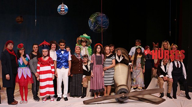 Engelli çocuklar 'Küçük Prens'i sahneleyecek