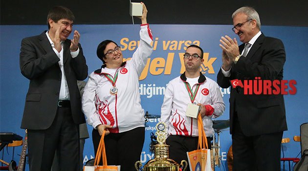 Engellilerle buluştular