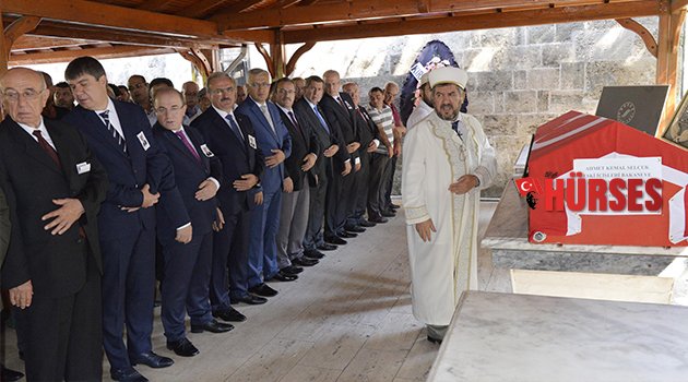 ESKİ BAKAN SELÇUK SON YOLCULUĞUNA UĞURLANDI